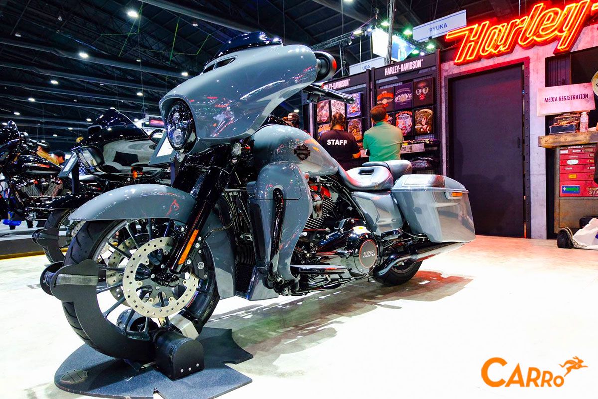 Harley-Davidson-CVO-Limited
